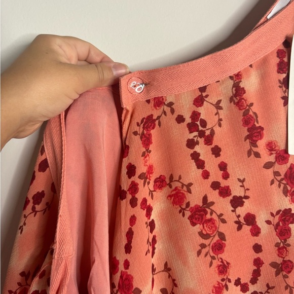 NWT Silence + Noise red/ pink color high and low wrap around skirt size‎ XS - Picture 4 of 6